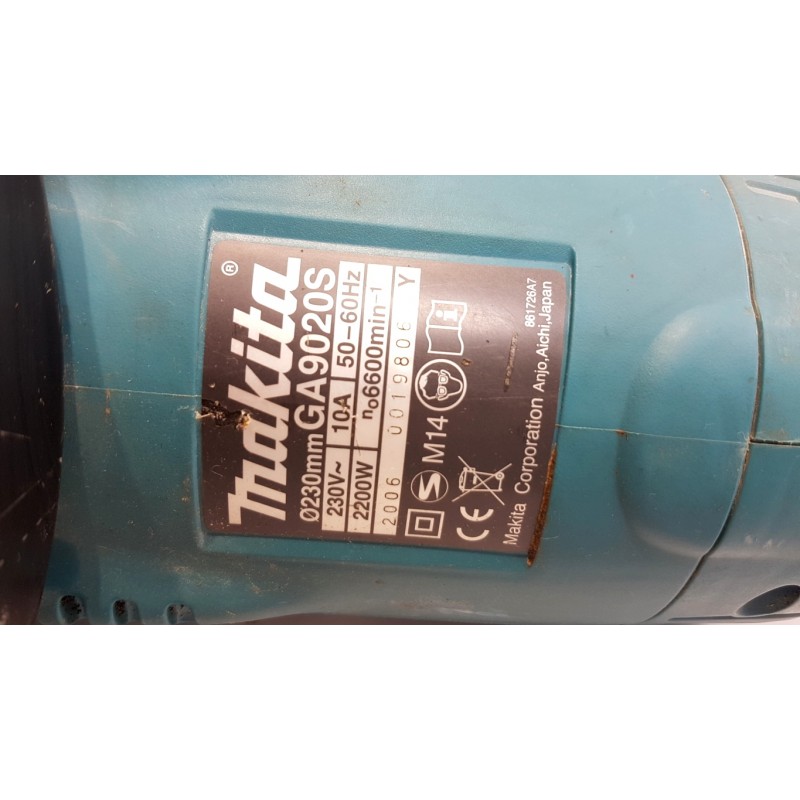 AMOLADORA ANGULAR MAKIAT GA9020S