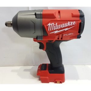 Llave de impacto Milwaukee M18FHIWF